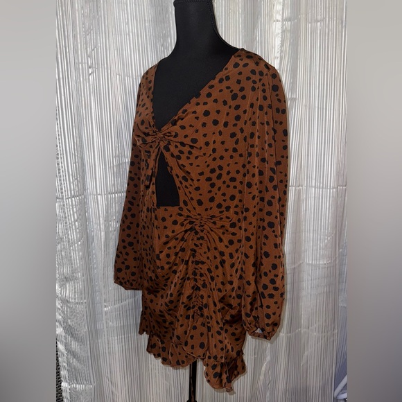 SHEIN Brown Polka Dot Mini Dress - Picture 2 of 3
